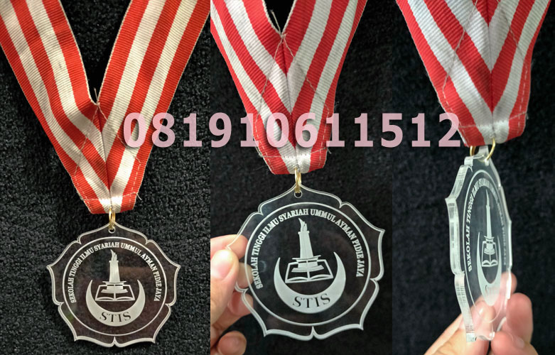 medali akrilik grafir custom
