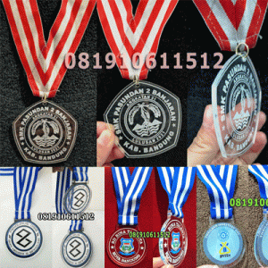 medali wisuda akrilik